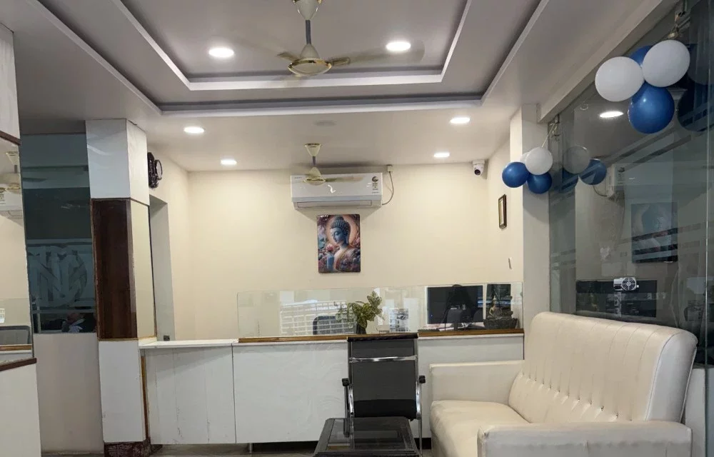 Why Stay Near Jagadamba Junction in Visakhapatnam at New Cauvery Hotel